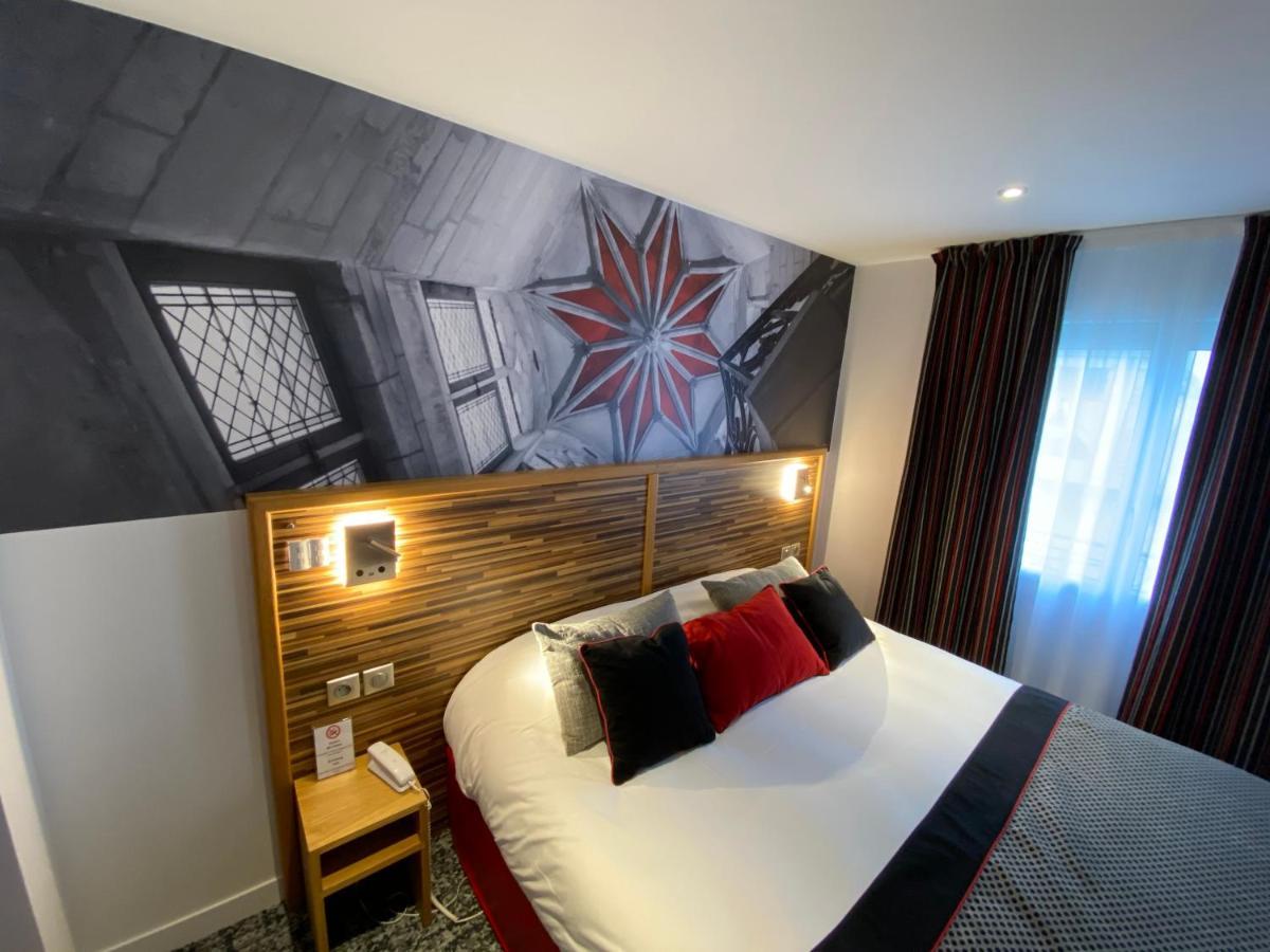 Logis - Le Christina Hotel Bourges Luaran gambar