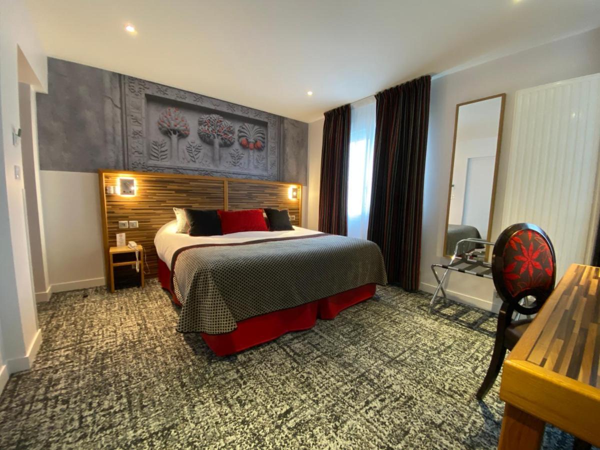 Logis - Le Christina Hotel Bourges Luaran gambar