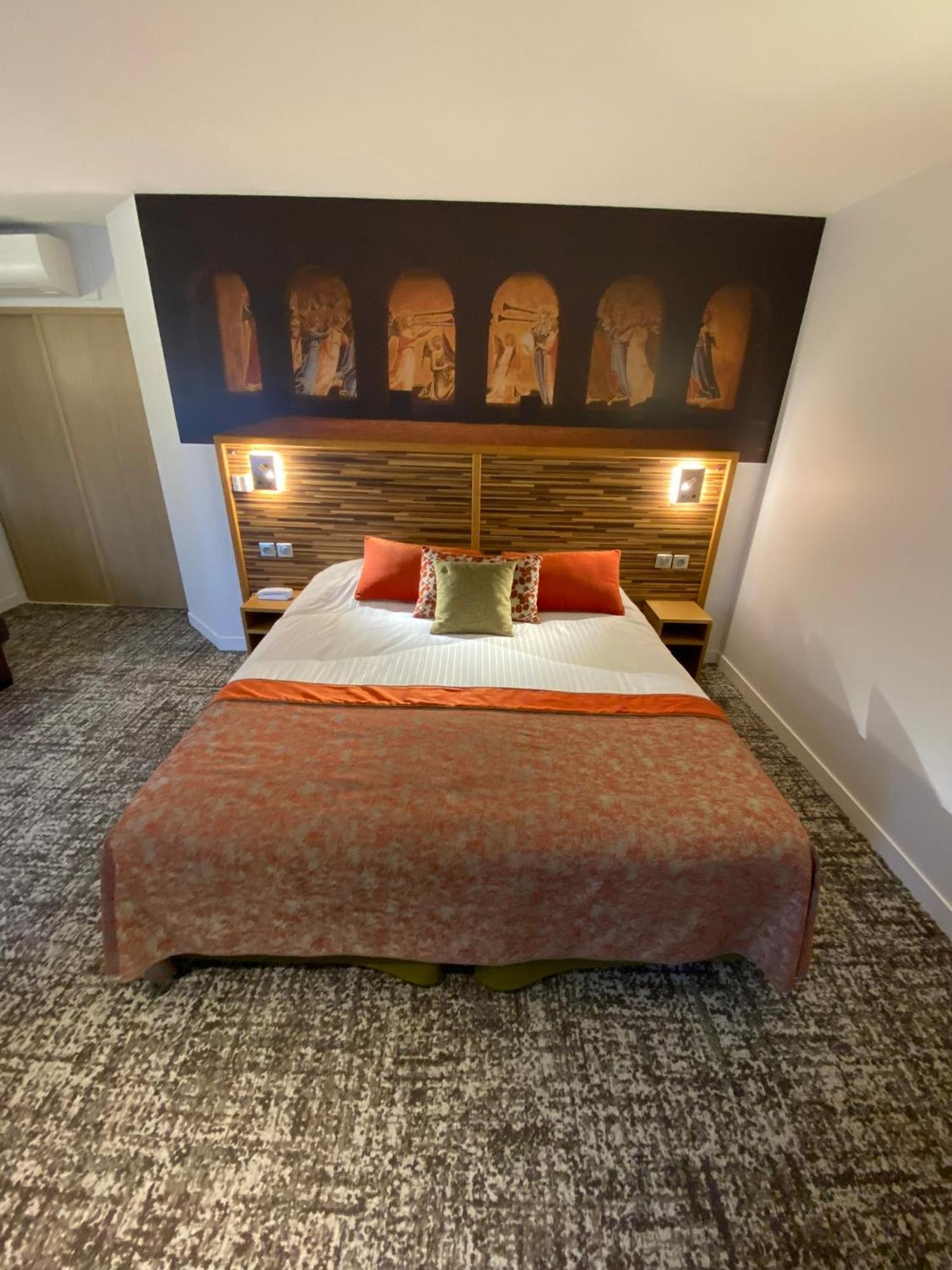 Logis - Le Christina Hotel Bourges Luaran gambar