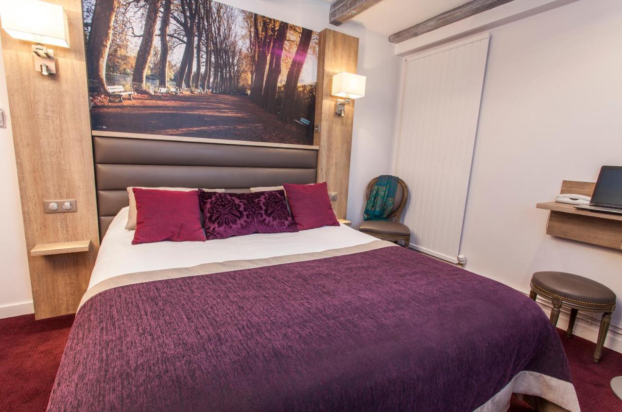 Logis - Le Christina Hotel Bourges Luaran gambar